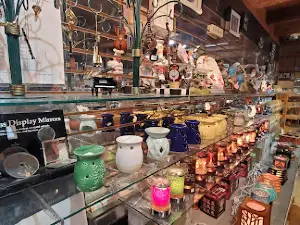 Tin City Waterfront Shops