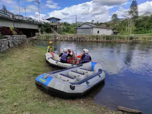 Travel Rafting