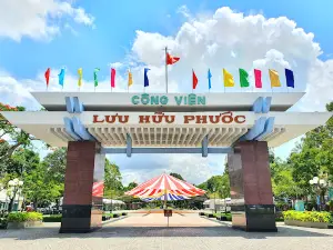 Luu Huu Phuoc Park