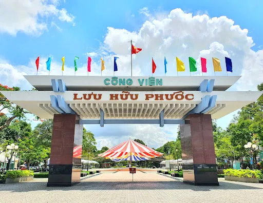 Luu Huu Phuoc Park