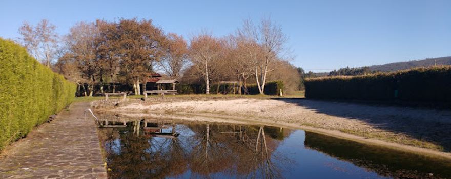 Praia fluvial de Carreira