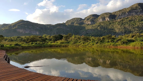 JMC VINALES AVENTURA