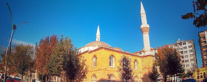 İmam Hatip Lisesi Cami