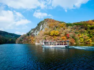 Taishaku Gorge Pleasure Boat