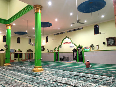 Masjid Rahmatuddin Desa Kemuja