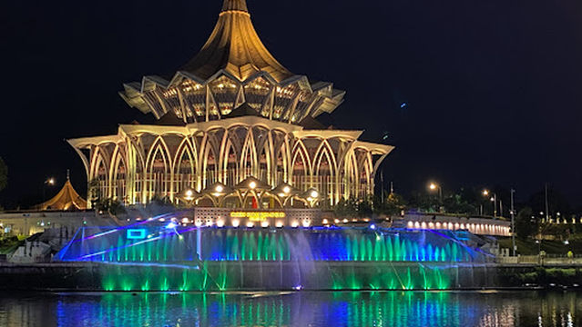 Darul Hana Musical Fountain Watching Position