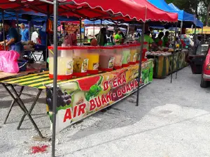 Surau Al Muhajirin, Pasar Malam Changlun