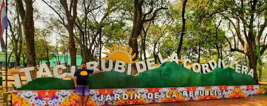 Plaza De Los Héroes- Itacurubi De La Cordillera
