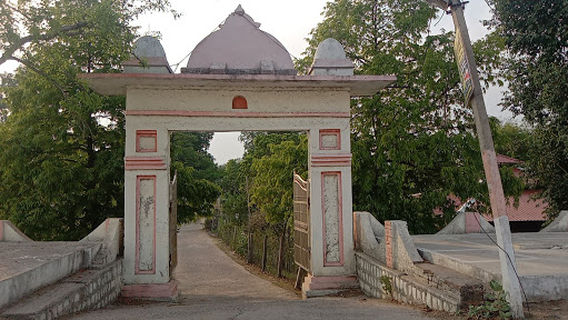 Manshapoorn Hanuman Mandir Jhiraki Bagia Tikamgarh