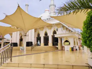 Aliyah Jami Mosque