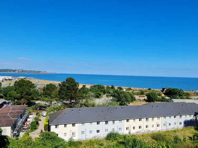 Hotels near Dawlish Museum