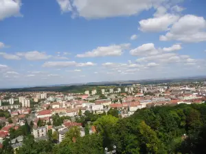 Avasi Kilato