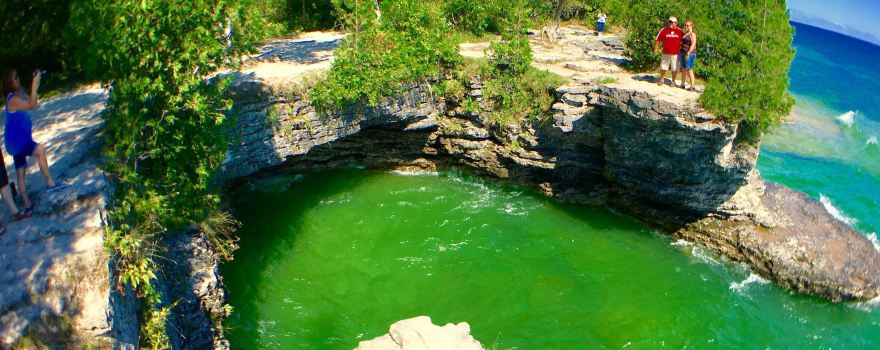 Cave Point County Park