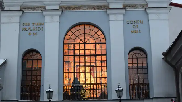 鄰近黎明門的酒店