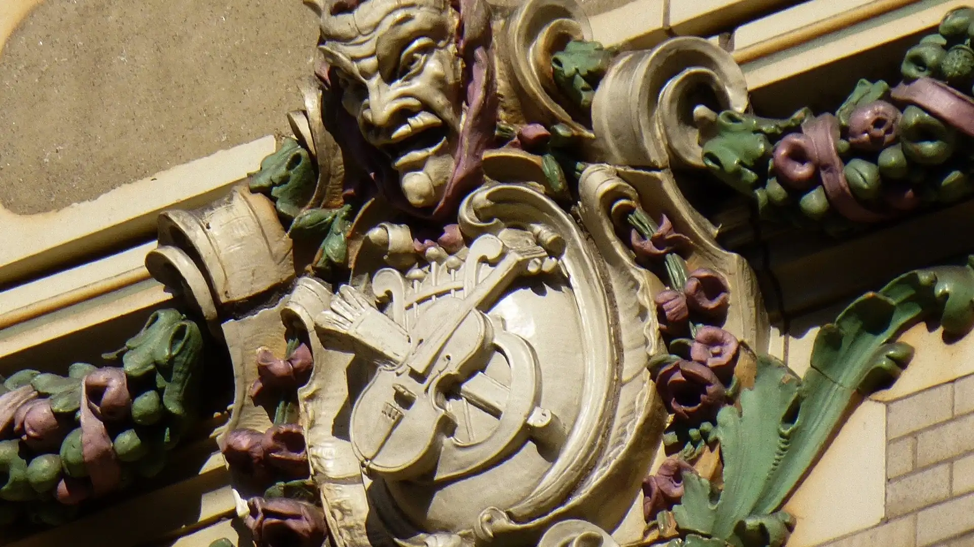 Hotels near Palace Theatre