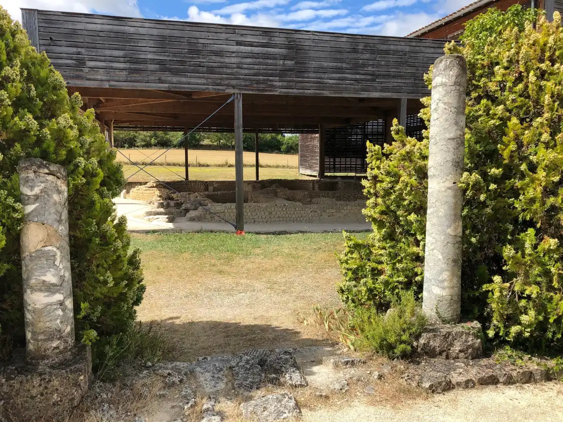 Hotels in der Nähe von Seviac Roman Villa