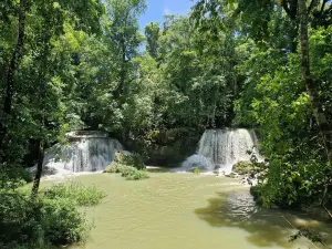 Cascada de Roberto Barrios