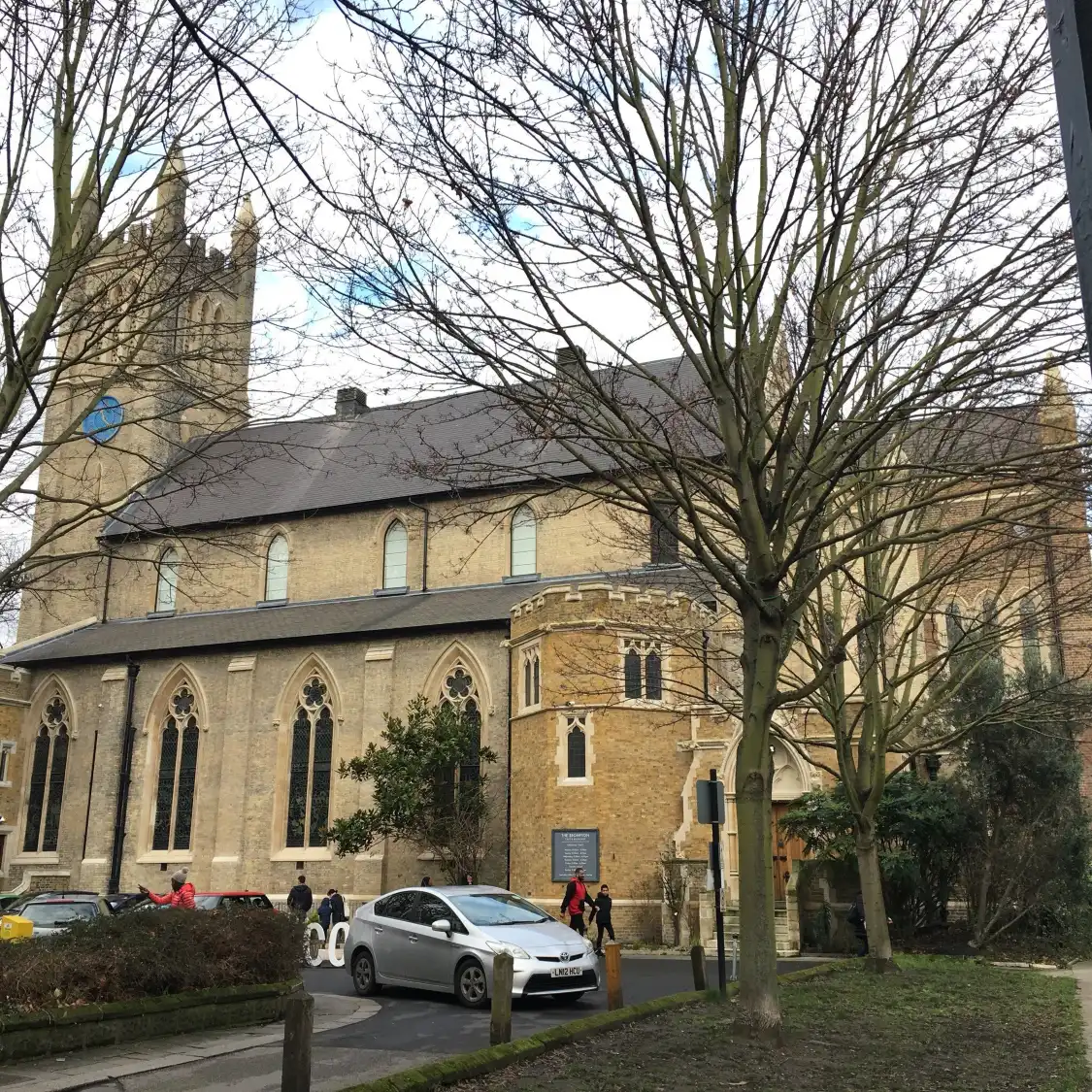 Hotels near Holy Trinity Brompton