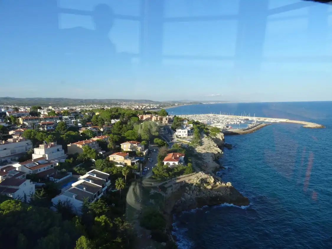 Hotels near Torredembarra Lighthouse