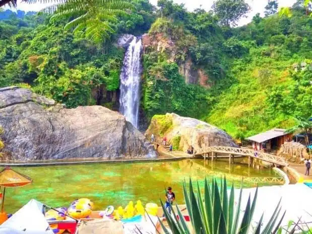 Hotel dekat Curug Bidadari Sentul Paradise Bogor