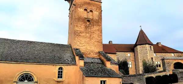 Kyriad Properties in Saone-et-Loire