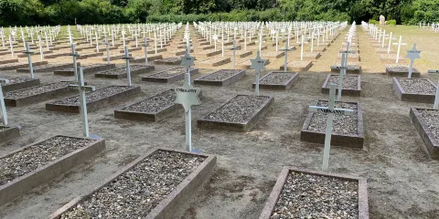 Gedenkstaette Feldscheune Isenschnibbe Gardelegen