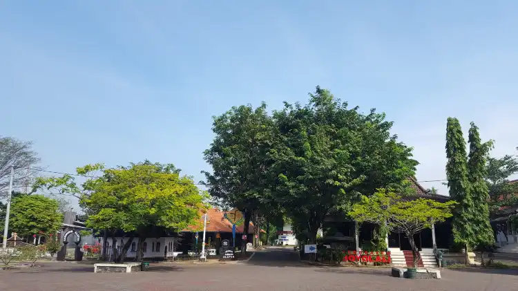 West Semarang