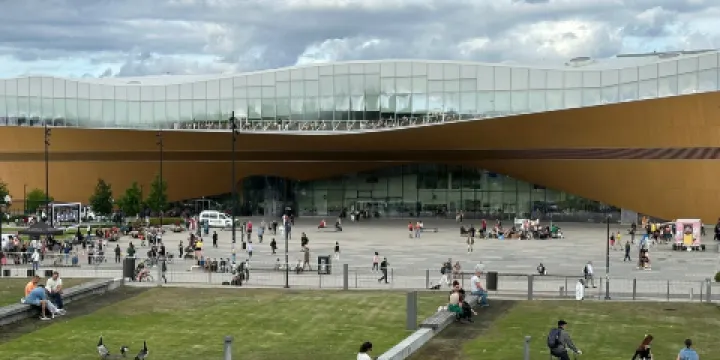 赫爾辛基頌歌中央圖書館