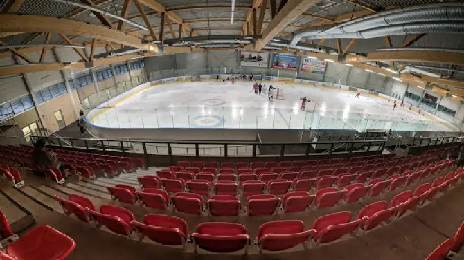 Eissporthalle PO9