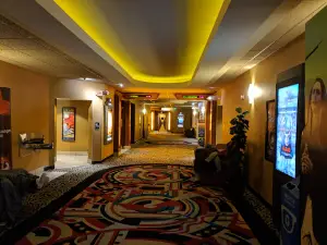 Marcus Majestic Cinema