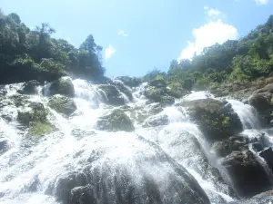 Bangon Falls