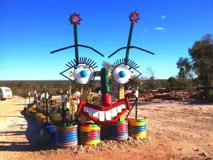 Lightning Ridge Visitor Information Centre