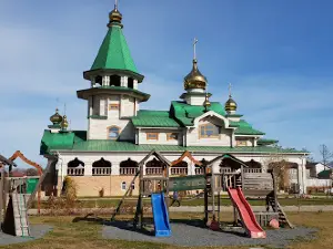 Tserkov' Aleksandra Nevskogo.