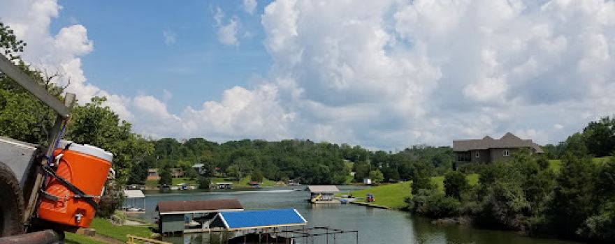 Williamstown Lake