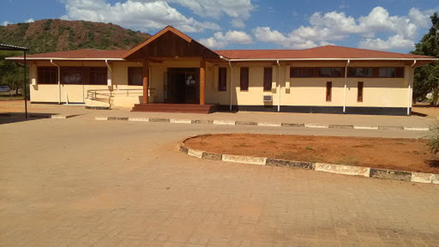 Shoshong Public Library