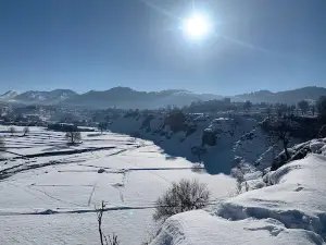 Tirah Valley