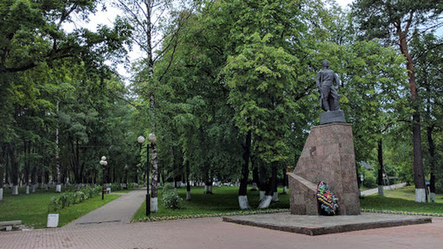 Monument Vtoroy Mirovoy Voyne