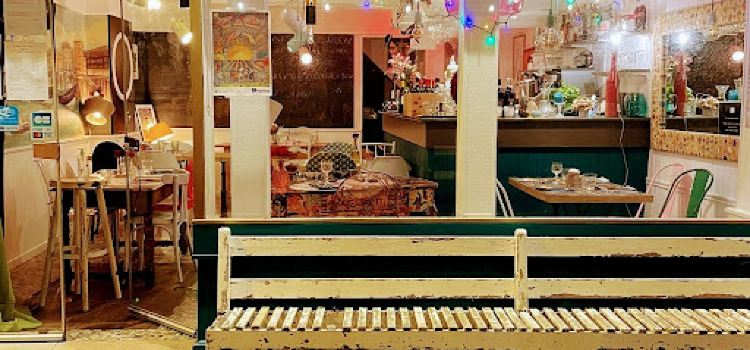 La Cambuse  ''Chez Carlotta''
