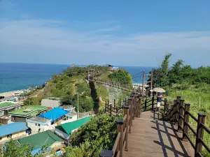 Deunggisan Skywalk