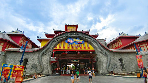 Halong Park (Dragon Park)
