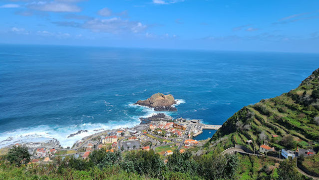 Miradouro do Teleférico das Achadas da Cruz