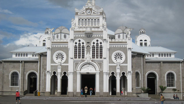 Basílica de Nuestra Señora de los Ángeles - Basilica of Our Lady of the Angels