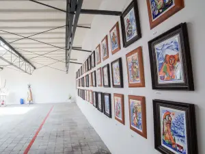 Live Porcelain Museum