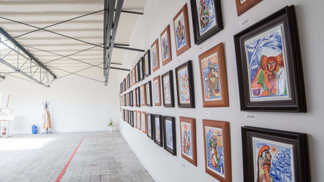 Live Porcelain Museum