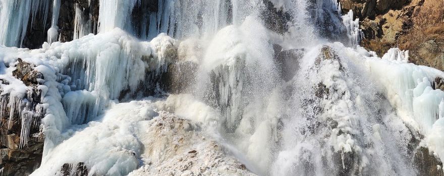 Drung Waterfall