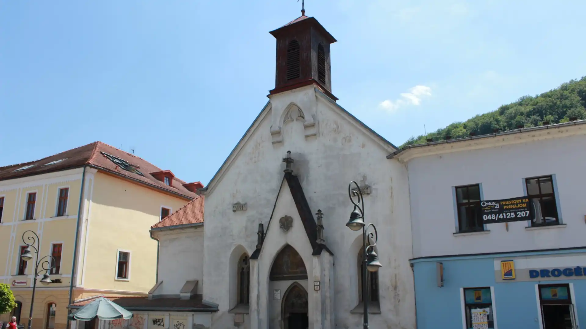 Hotels near Church of St. Elizabeth