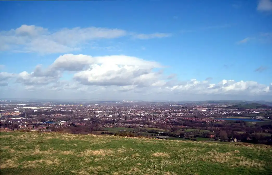 Hotels near Werneth Low Country Park