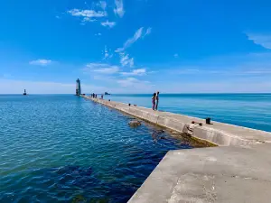 Frankfort Public Beach And Playground