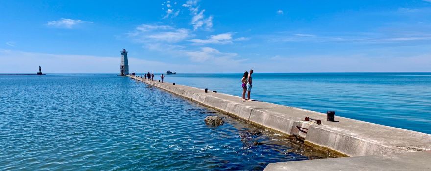 Frankfort Public Beach And Playground