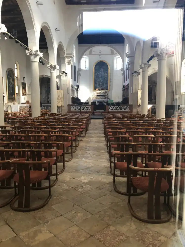 Hôtels à : Osor